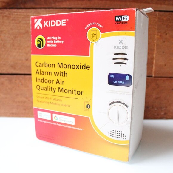 Kidde Smart Carbon Monoxide Detector & Indoor Air Quality Monitor AC Plug In - Picture 3 of 9